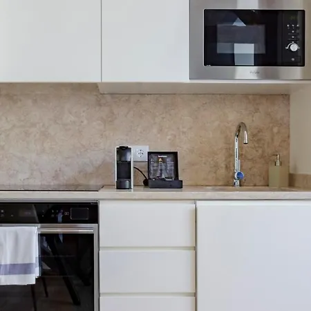 Apartment Plum Guide - Green Creek